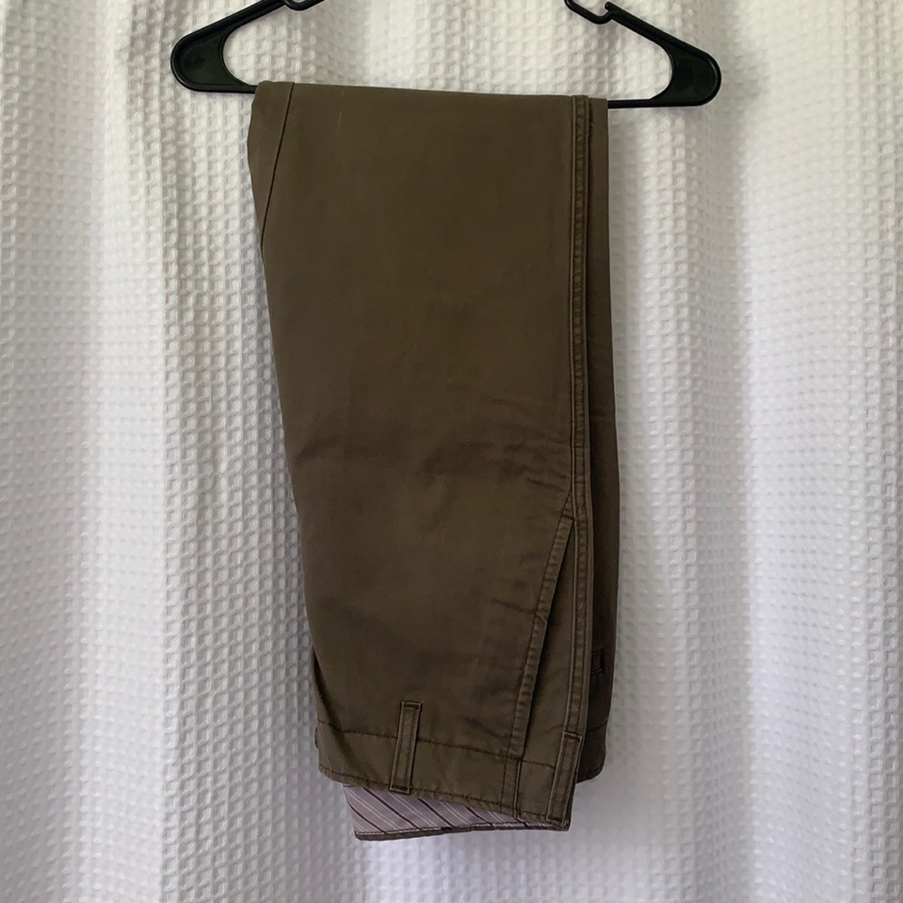 Men’s dress pants